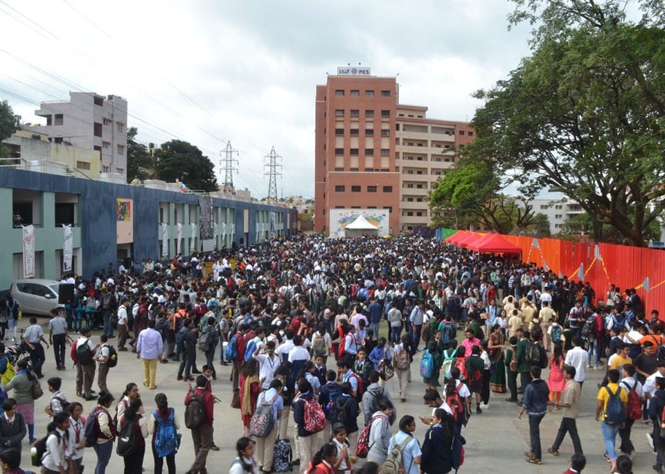 TAMS Event Crowd